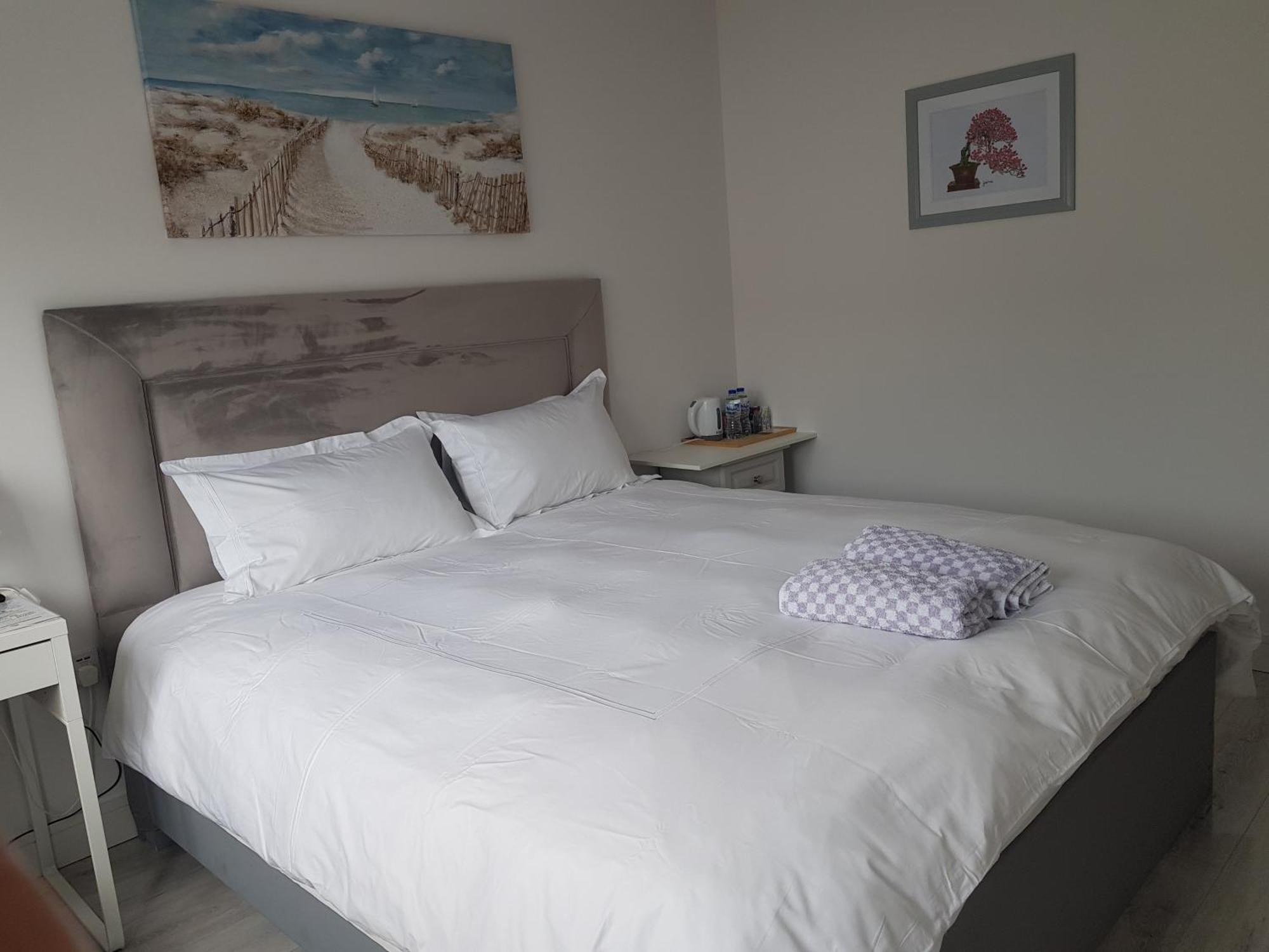 Barnoaks House - Private Room Ensuite Bathroom Homestay Dublin Exterior foto